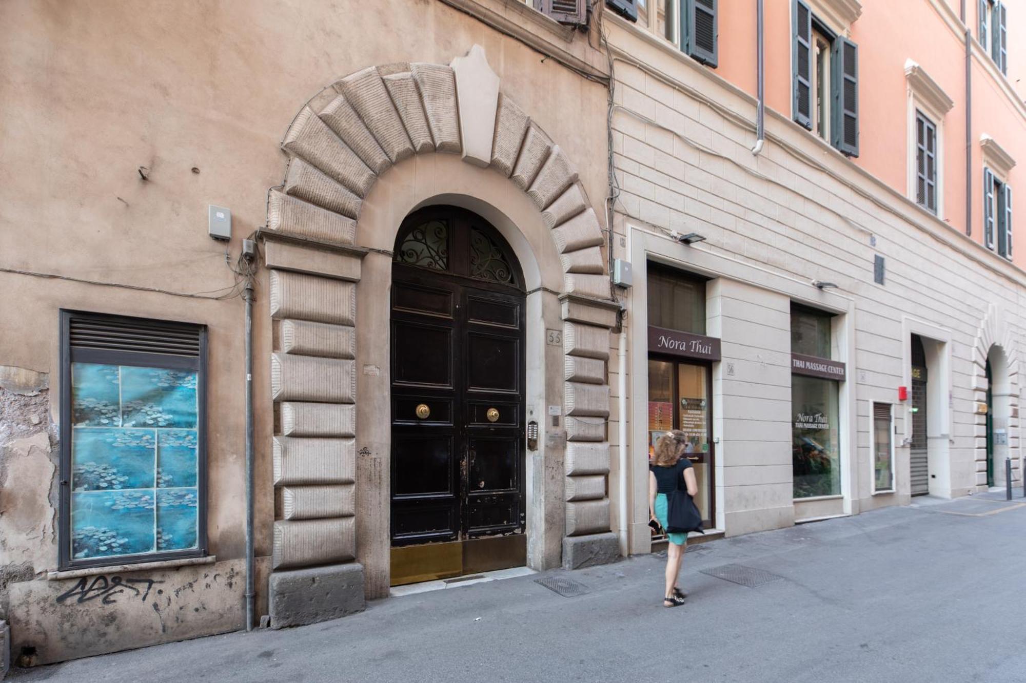 Iflat Pantheon Peaceful & Comfortable Apartment Rome Bagian luar foto